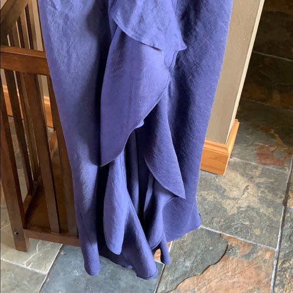 Beautiful Lulu’s Dress - Picture 5 of 7